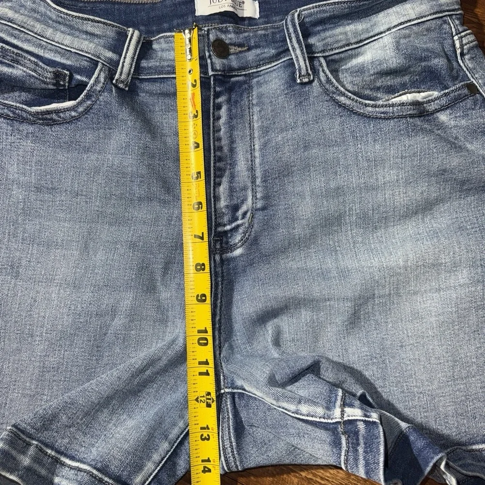 Judy Blue 2XL Women's High Contrast Flap Pocket Jean Shorts